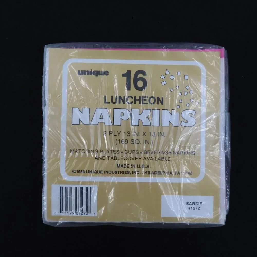 VTG Unique Industries Barbie 1989 Luncheon Napkins 16ct 13in x 13in NEW Sealed
